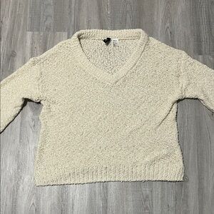 H&M Cream Textured Knitted V-Neck Long Sleeve Sweater
